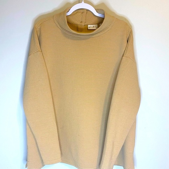 Beige Wonderly Ribbed Long Sleeve Top w/ button details on the back Size XL - Picture 3 of 5